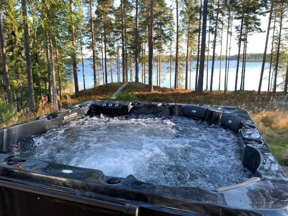 Elegant Villa On The Shore Of Lake Saimaa Lappeenranta Kültér fotó